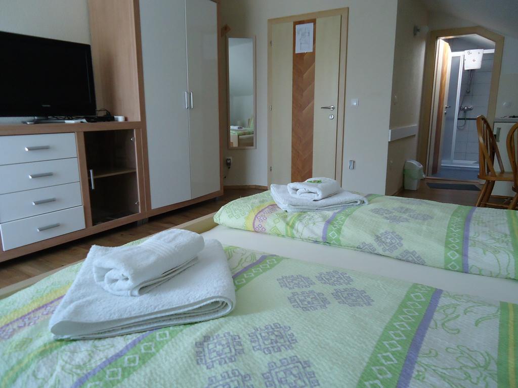 Apartments Matijevic Grabovac  Ngoại thất bức ảnh